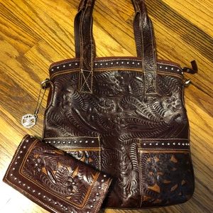 American West leather purse with wallet